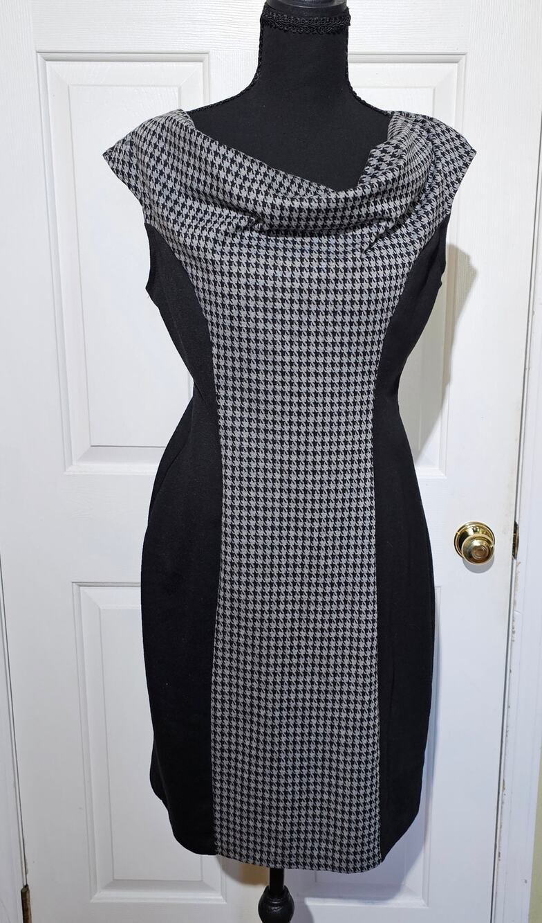 Signature London Style Size 10 Black Gray Houndstooth Cowl Neck Sheath Dress